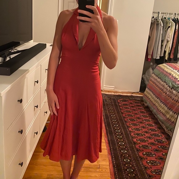 Red mid length linen dress - Picture 3 of 3